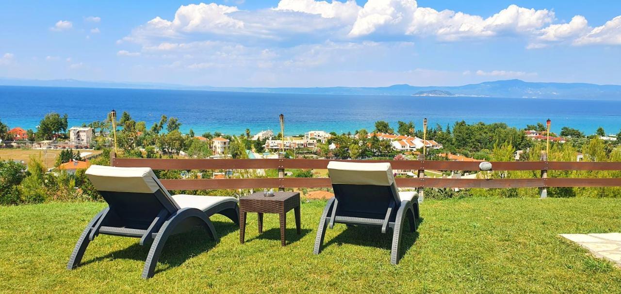 Bungalow White Tennis Apartments & Suites Pefkochori Exterior foto
