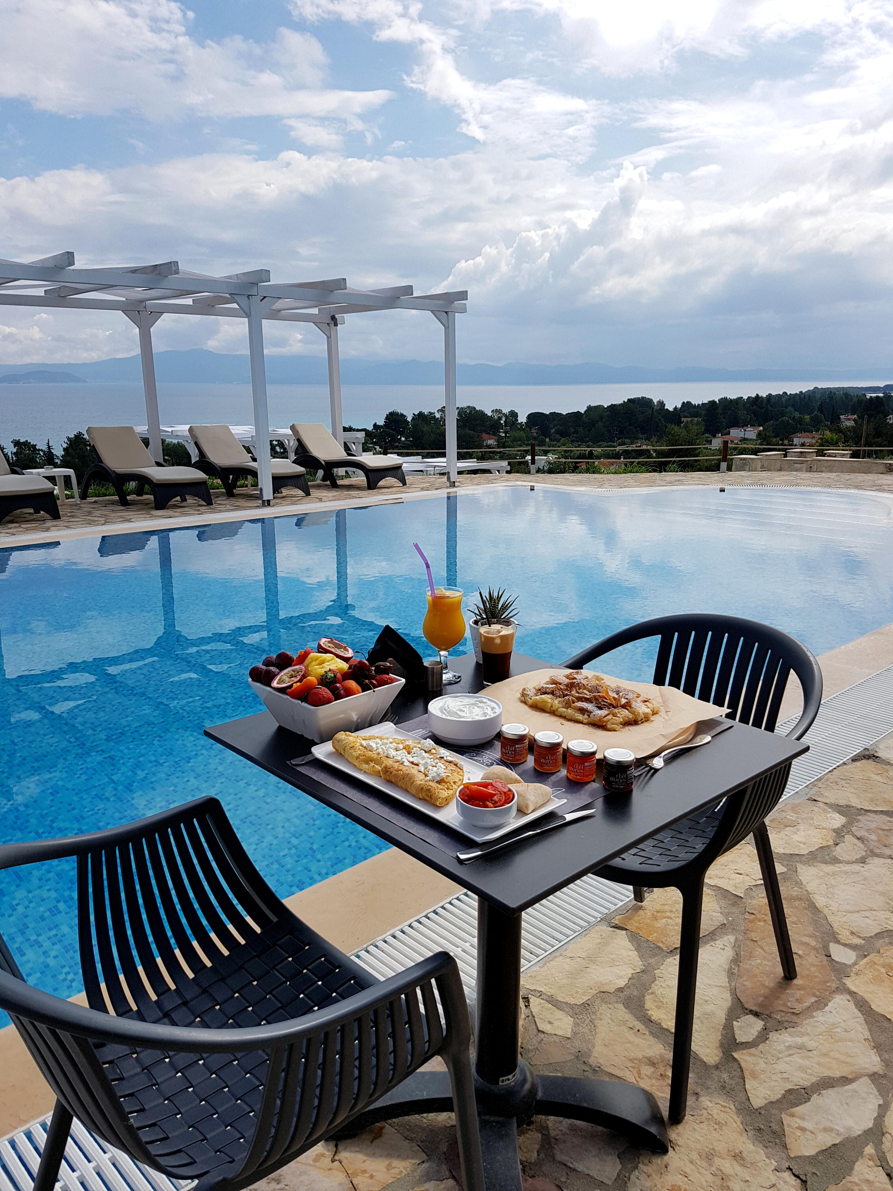 Bungalow White Tennis Apartments & Suites Pefkochori Exterior foto