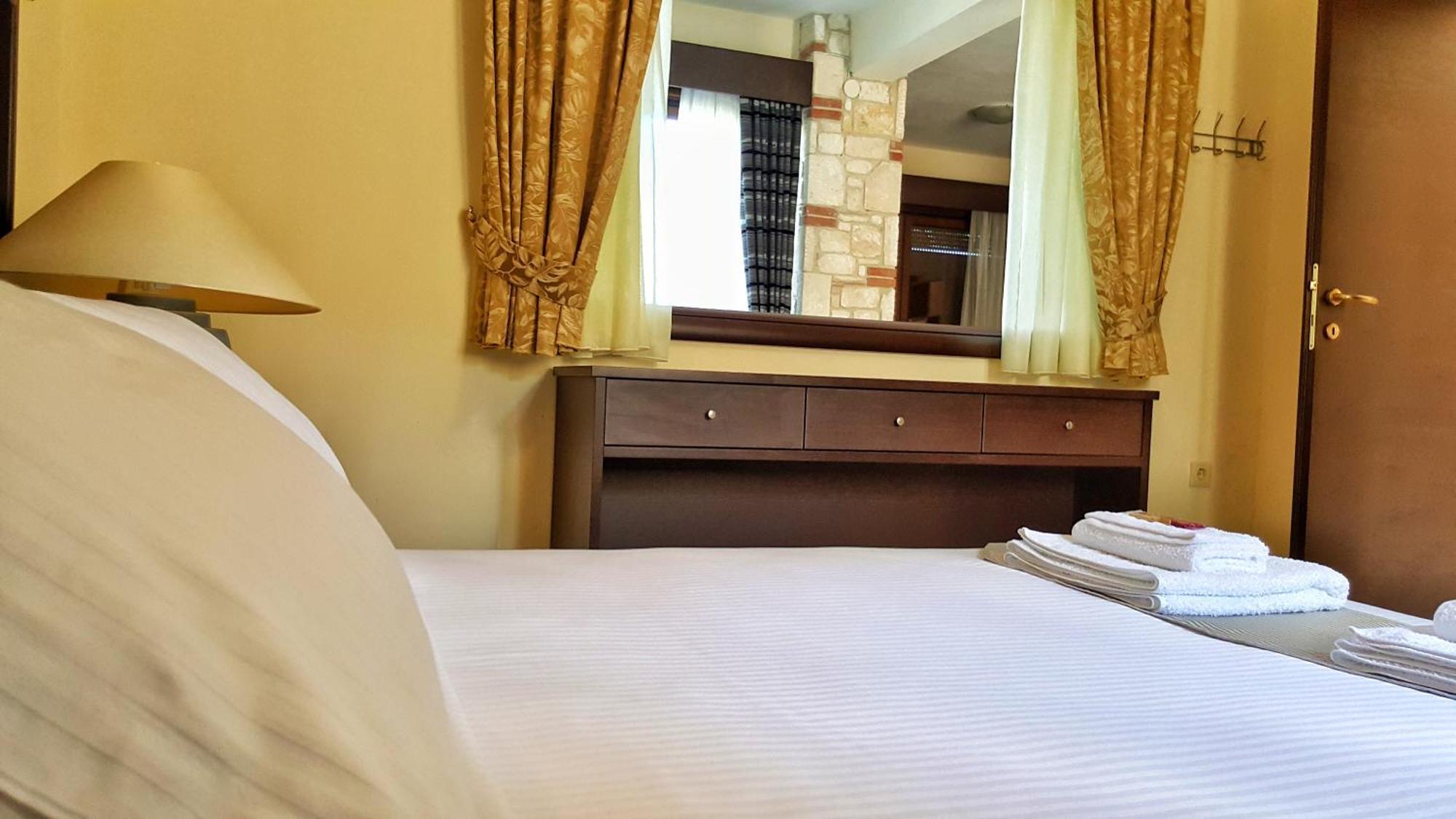 Bungalow White Tennis Apartments & Suites Pefkochori Zimmer foto